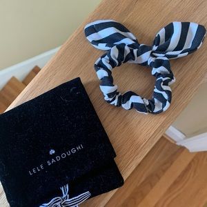Lele Sadoughi scrunchie